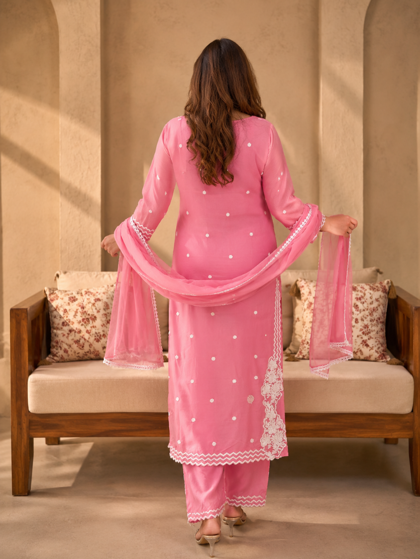 Gulabi Noor Embroidered Suit Set with Dupatta