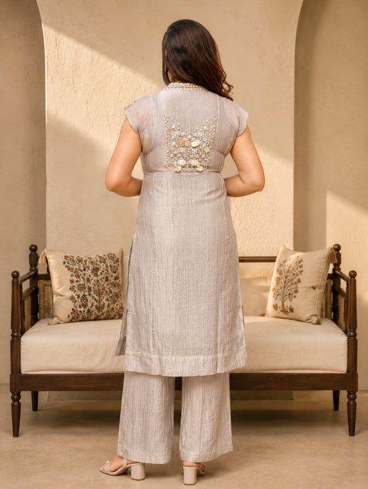 Mehrara Pearl Embellished Co-Ord Set (2-Piece Set)