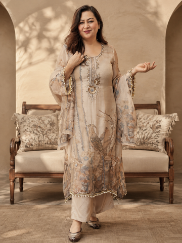 Noor-e-Mor Kurta Set