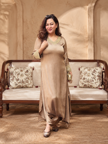 Elegant Embellished Imported Fabric Kurta Set